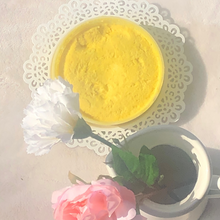 Load image into Gallery viewer, Easily absorbs into skin helping to condition, soften, and smooth while preventing dryness. Fluffy and luxurious, indulge your skin in a delicious floral scent.
